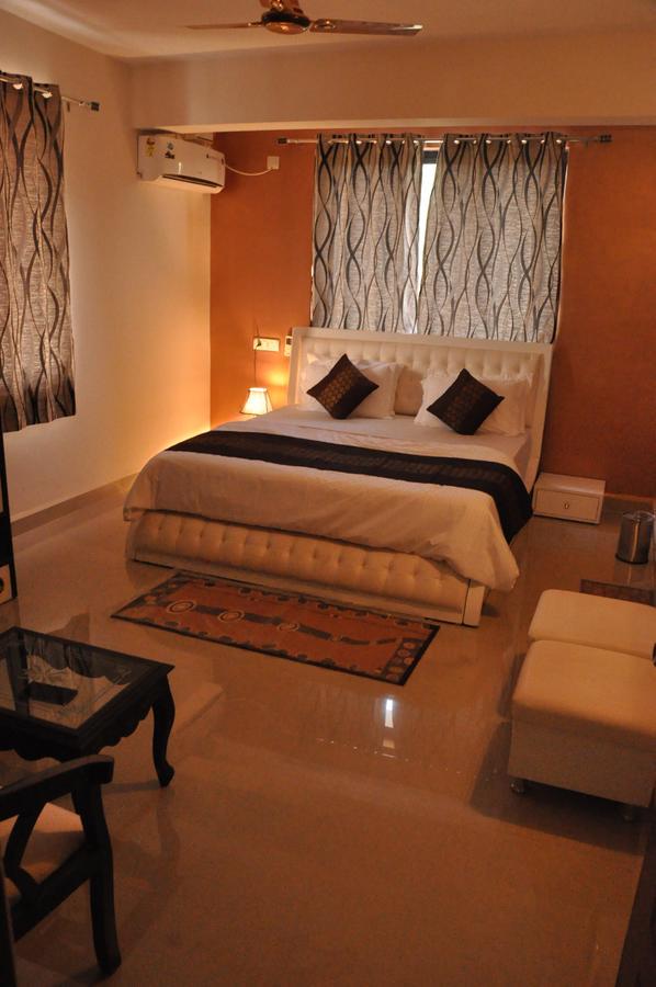 Hotel Dewa Goa Dabolim Extérieur photo